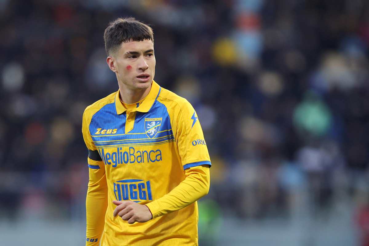 Matias Soule con la maglia del Frosinone