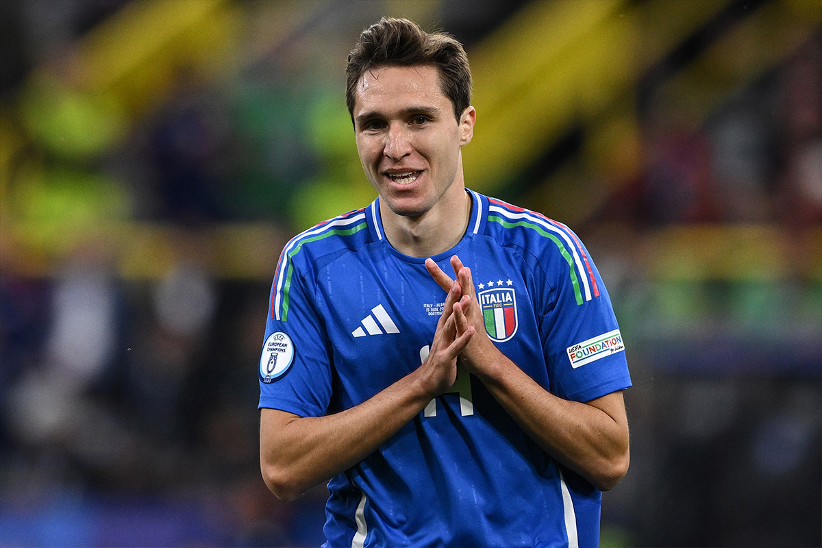 Federico Chiesa con la maglia della nazionale italiana