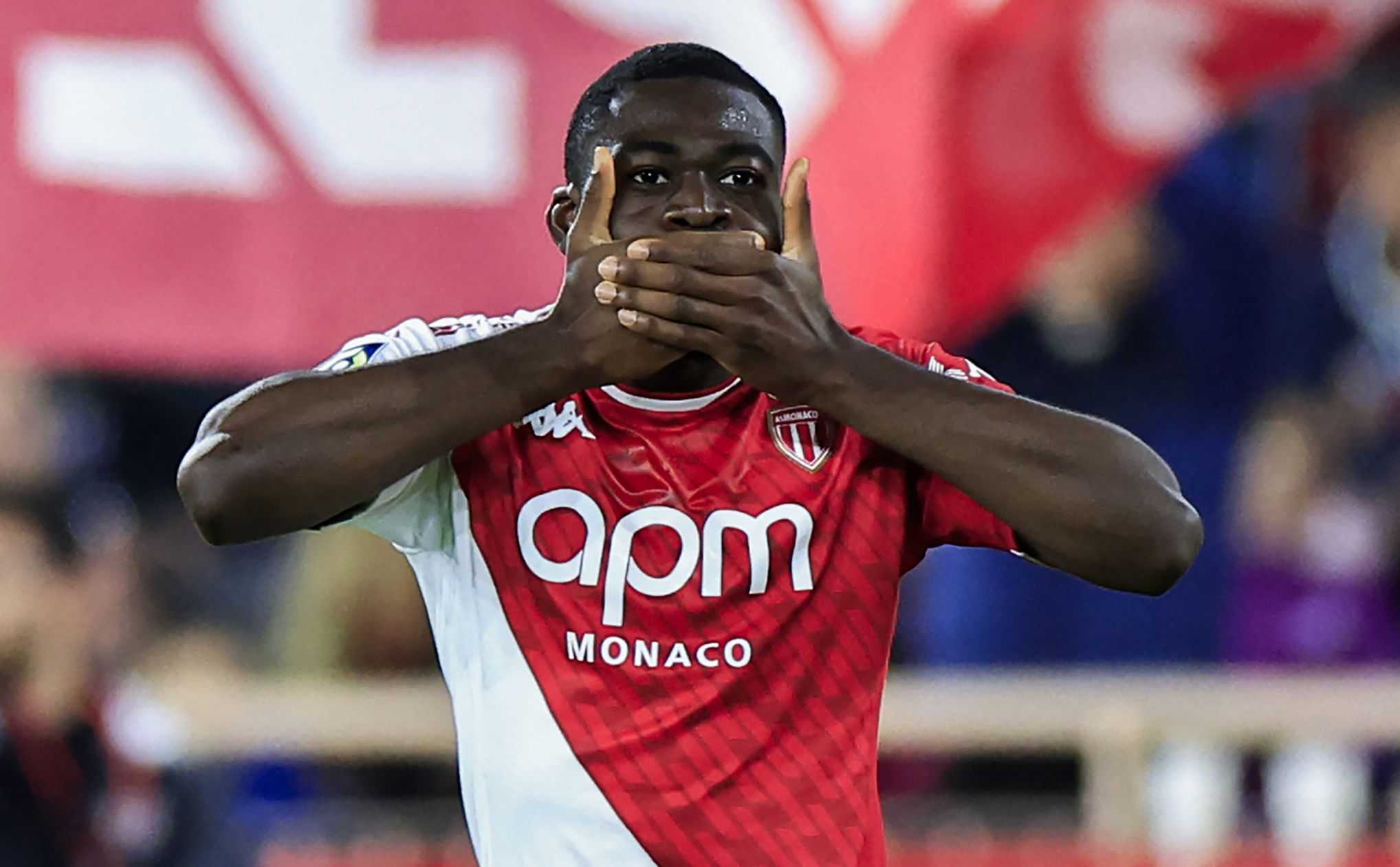 Fofana con la maglia del Monaco